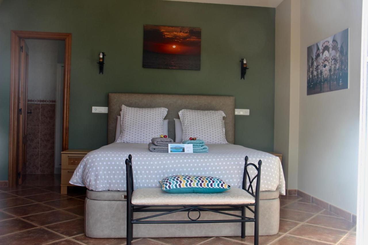 Bed and Breakfast Casa nuestro sueño Viñuela Exterior foto